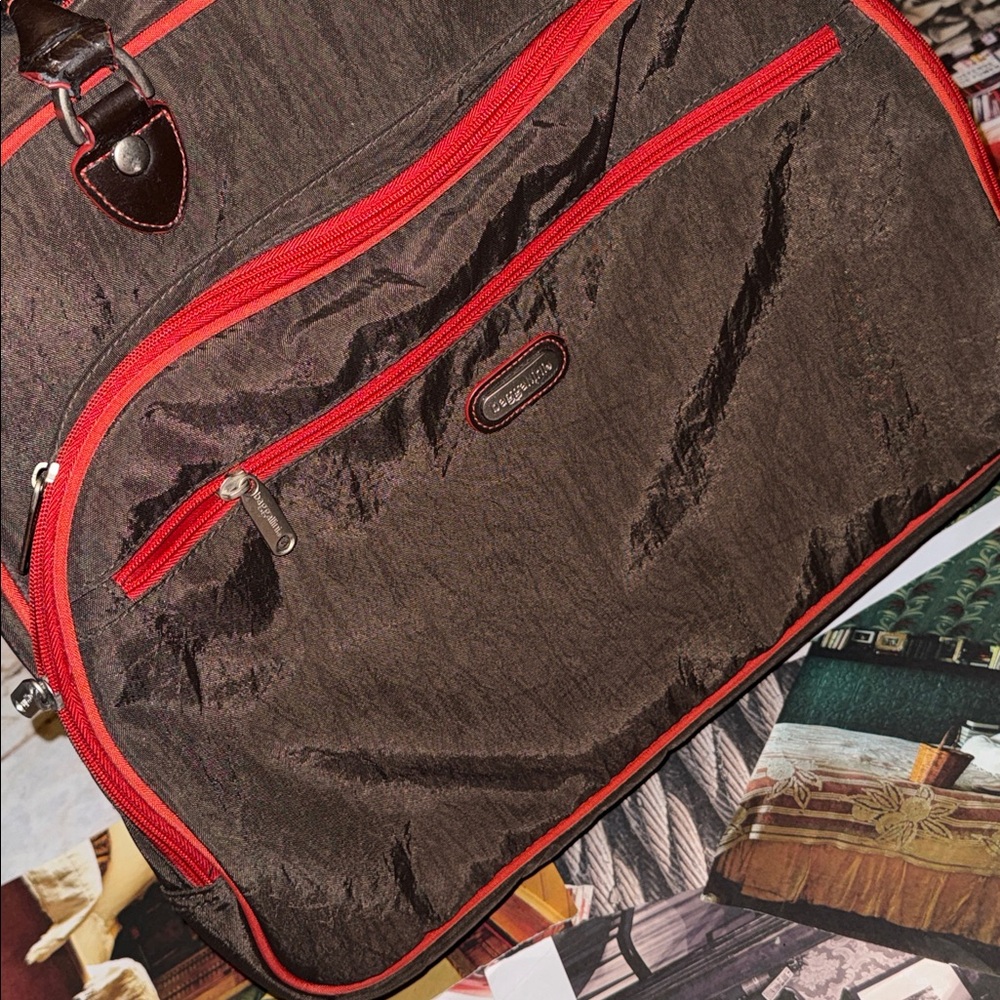 βοΈ π§³ βοΈ β’ π«‘ BAGGALLINI x Take Flight Vibes π«‘ β’ πππ»π - Picture 2 of 16
